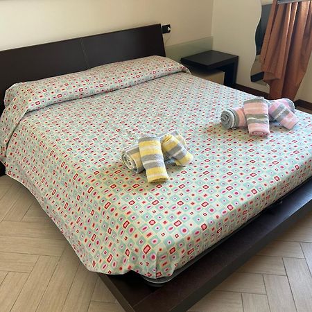 Appartamento Antony'S House Лимбиате Екстериор снимка