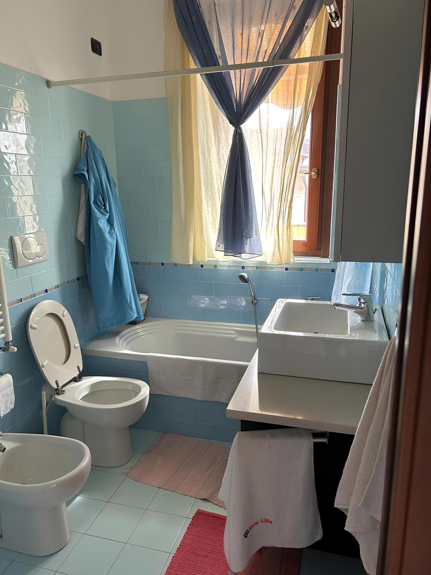 Appartamento Antony'S House Лимбиате Екстериор снимка